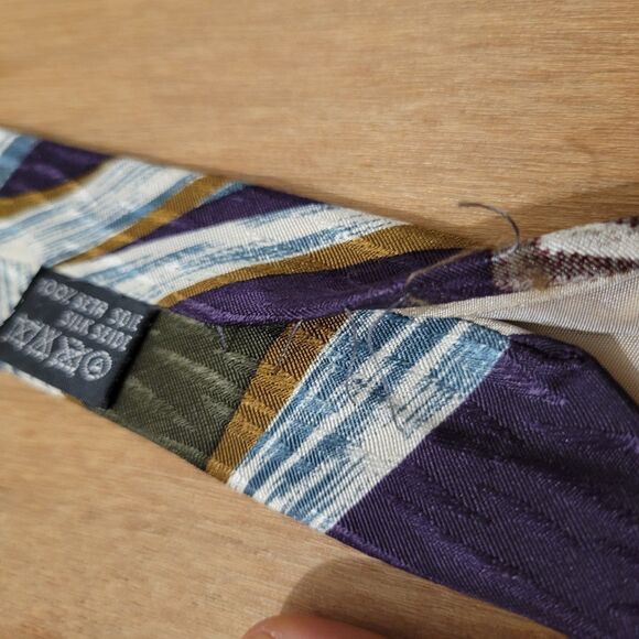 Canali Milano Mens Tie Necktie Artsy Silk Italy 4” x 57.5 to 58” Flaw!! - Picture 10 of 14